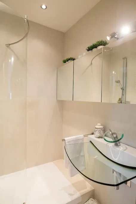 בודפשט Orangehomes One Bedroom Apartment With Fireplace הונגריה