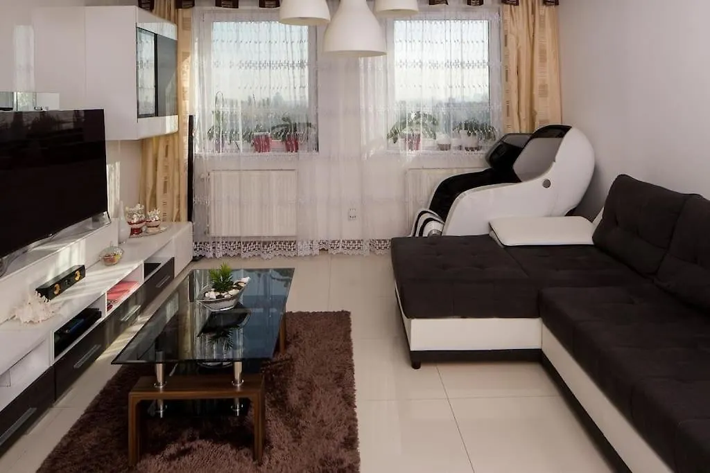בודפשט Orangehomes One Bedroom Apartment With Fireplace